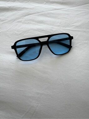 ON TREND - Aviator Sunglasses